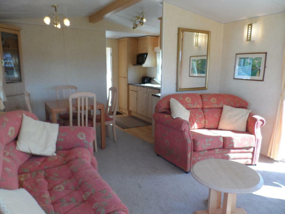 Luxury Mobile Home Near Perranporth Situated On A Quiet Farm Truro Eksteriør bilde
