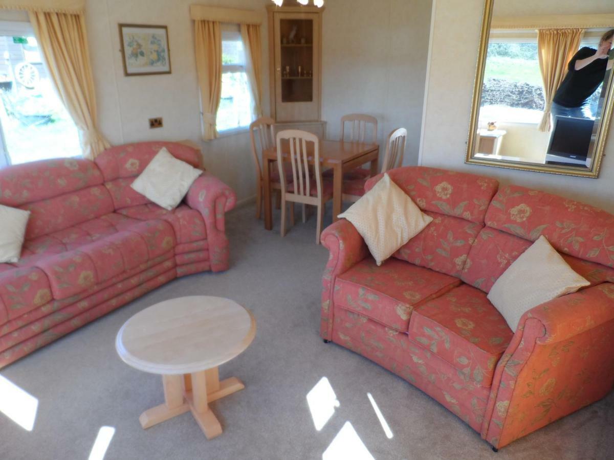 Luxury Mobile Home Near Perranporth Situated On A Quiet Farm Truro Eksteriør bilde