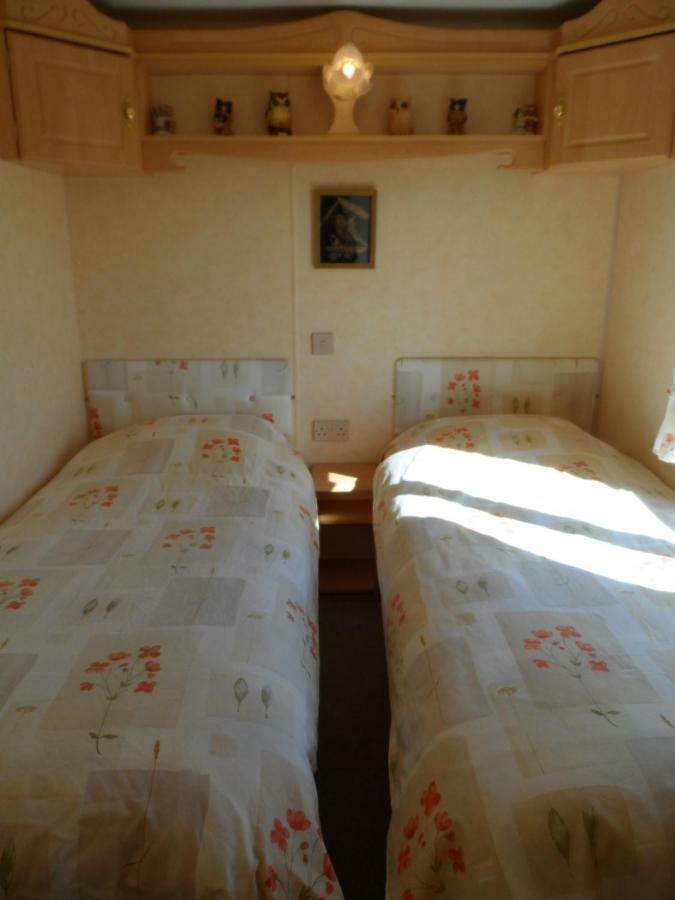 Luxury Mobile Home Near Perranporth Situated On A Quiet Farm Truro Eksteriør bilde