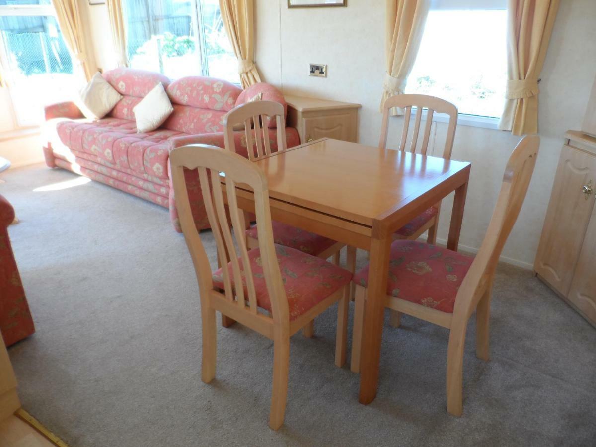 Luxury Mobile Home Near Perranporth Situated On A Quiet Farm Truro Eksteriør bilde